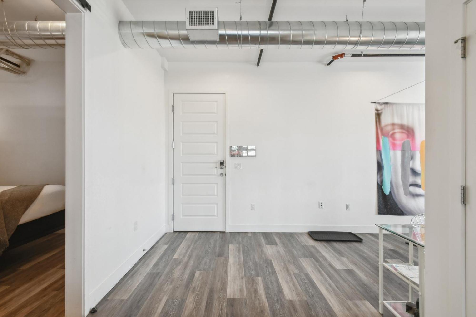3198 Art District Retreat At Rino Art Lofts Holiday home *