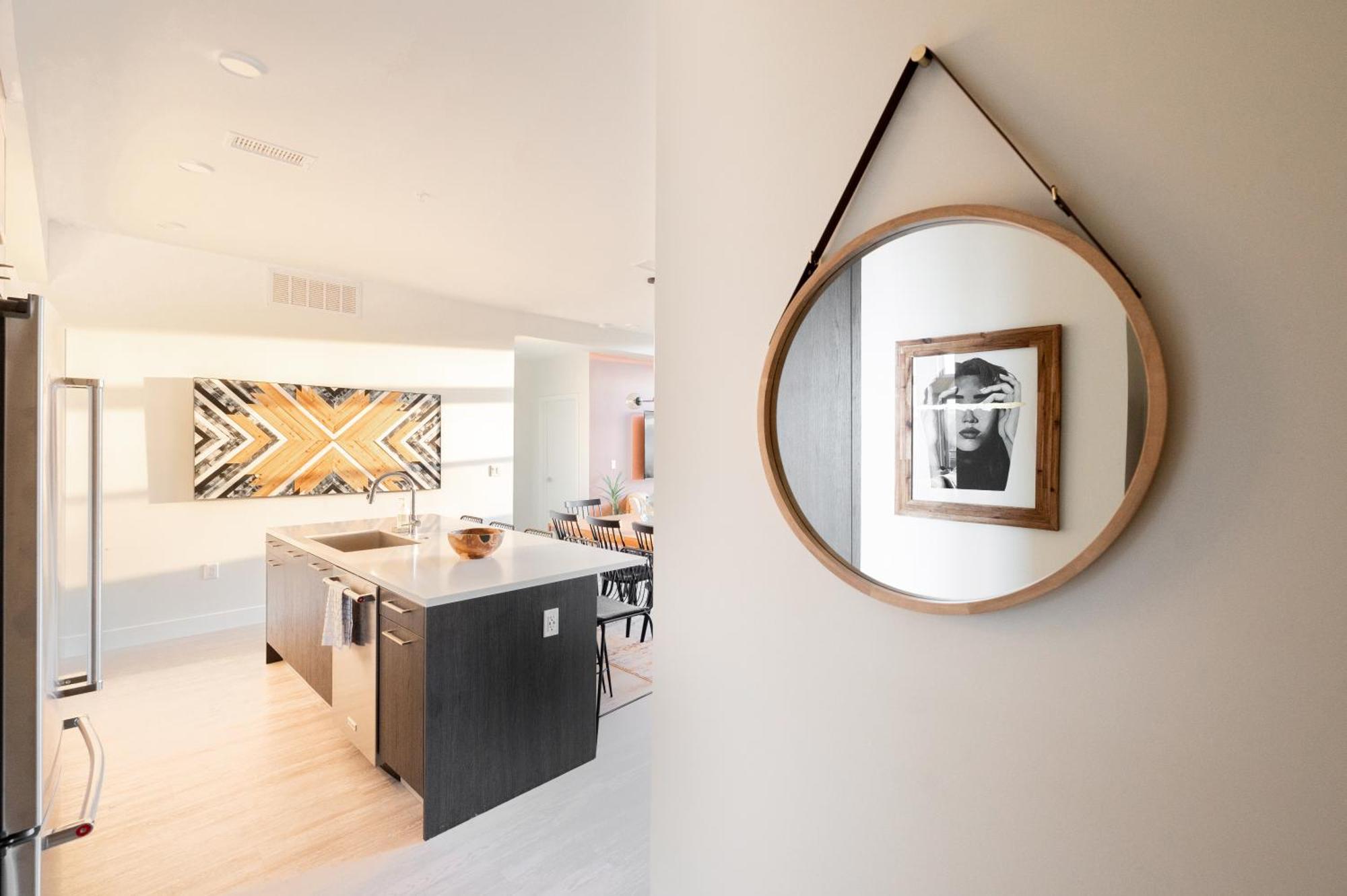2880 Bold & Elevated * Denver