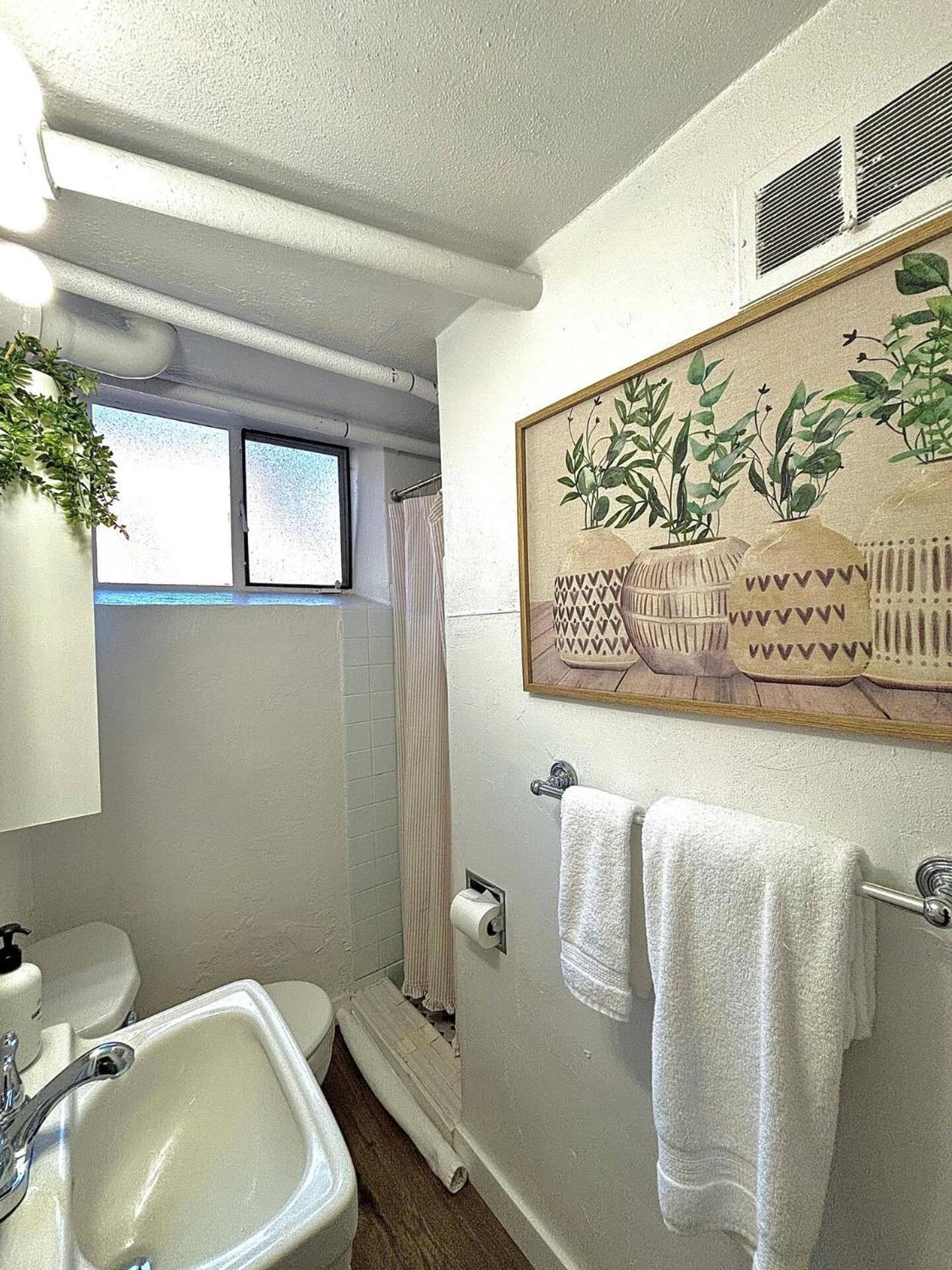 1920s Inspired Stay-coffee Bar- Cozy-local Holiday home Denver
