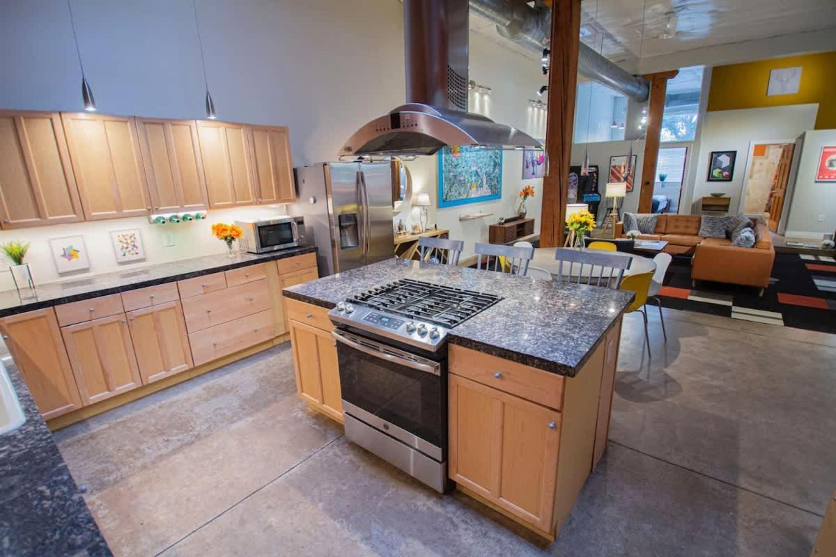 Holiday home Trendy Modern Loft In Rino Art District Denver