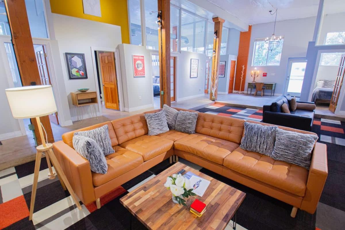 Trendy Modern Loft In Rino Art District * Denver