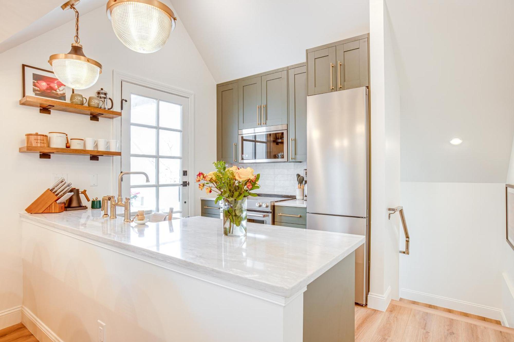 Luxe Designer Flat On Sloans With Rooftop Deck * Denver