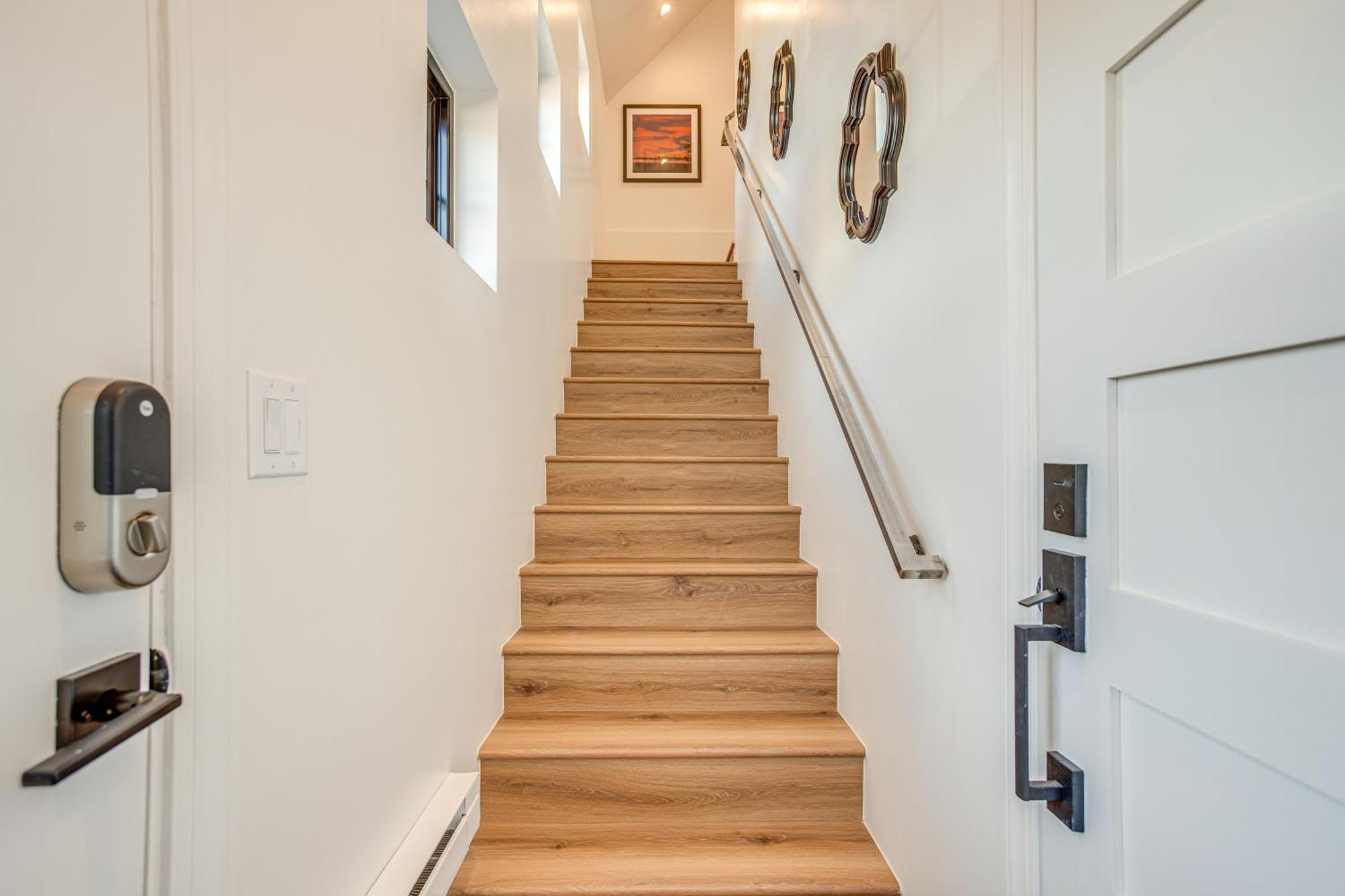 Luxe Designer Flat On Sloans With Rooftop Deck * Denver