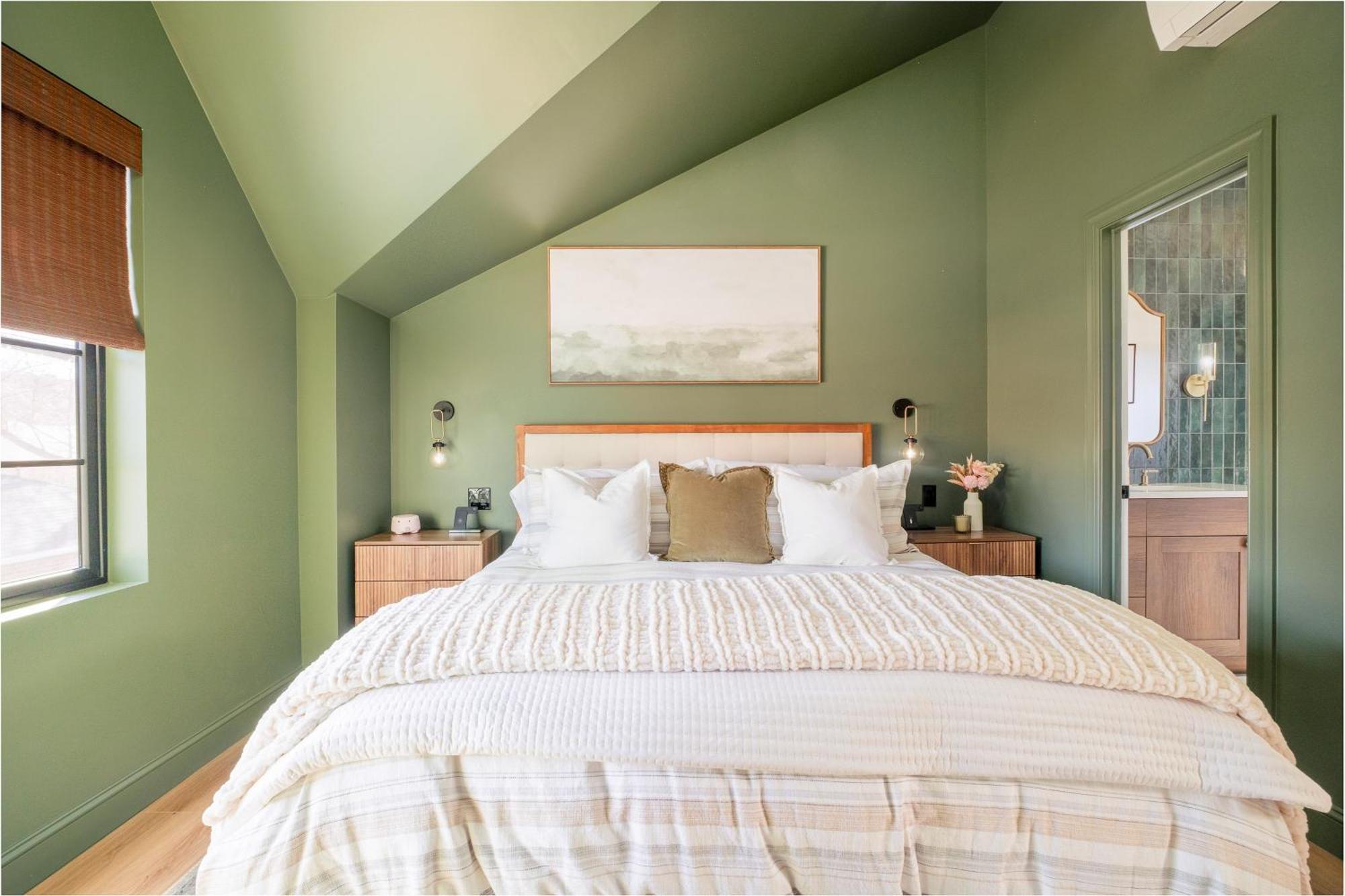 Apartment Luxe Designer Flat On Sloans With Rooftop Deck Denver