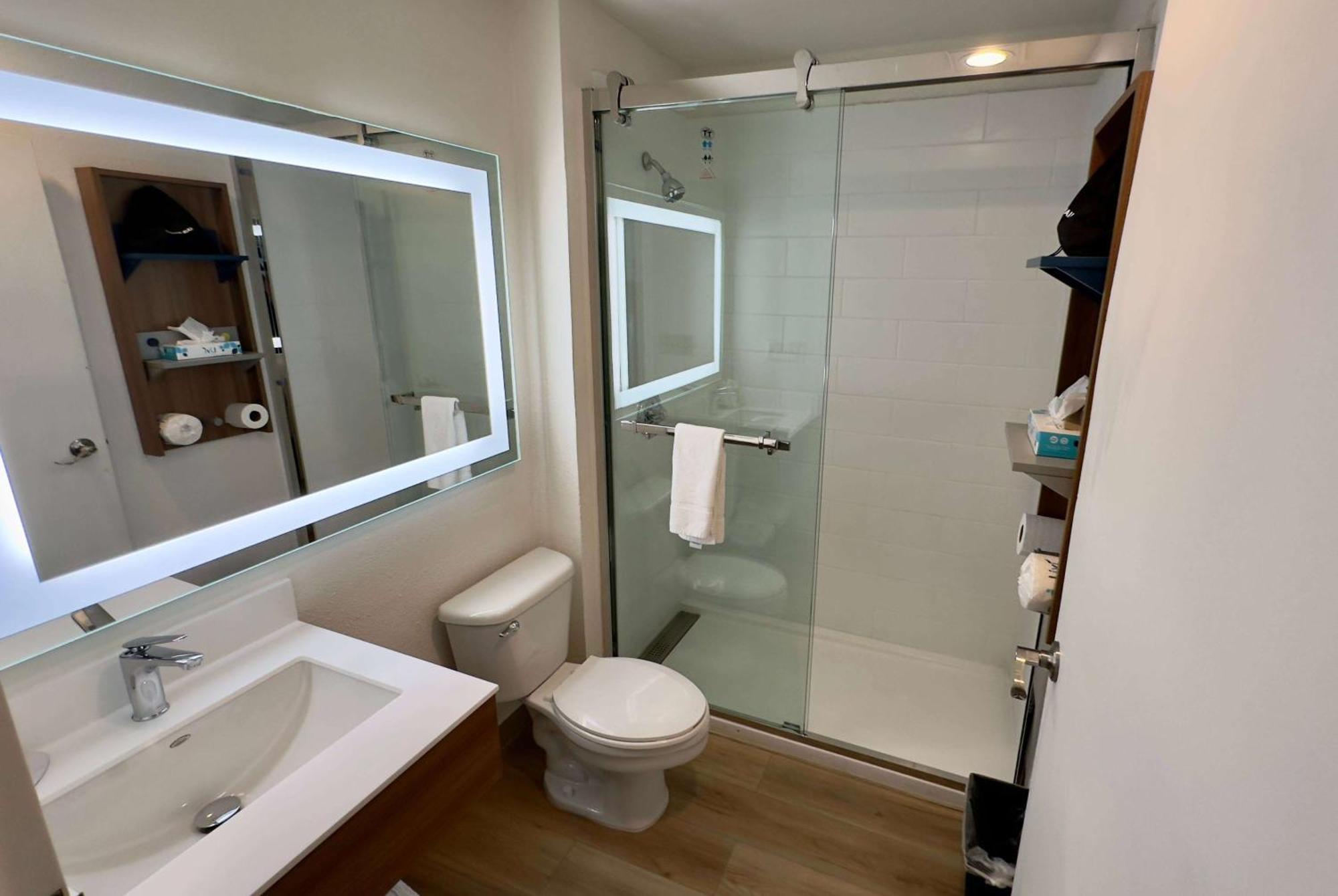 Microtel & By Wyndham Airport Denver