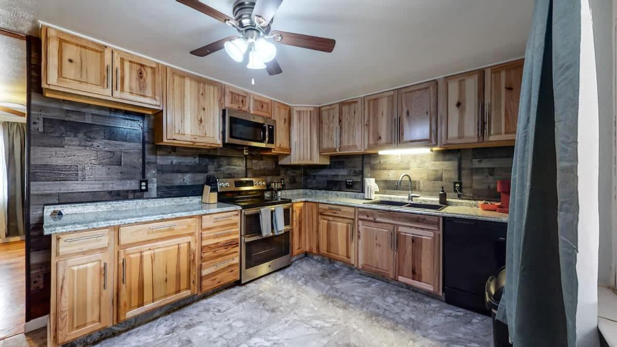 Holiday home Spacious Family With Hockey Table & Huge Yard Escape
