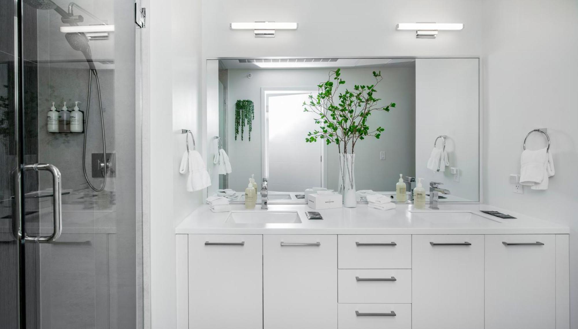Holiday home 2880: Above The Cityline Elegance At Espadin Denver