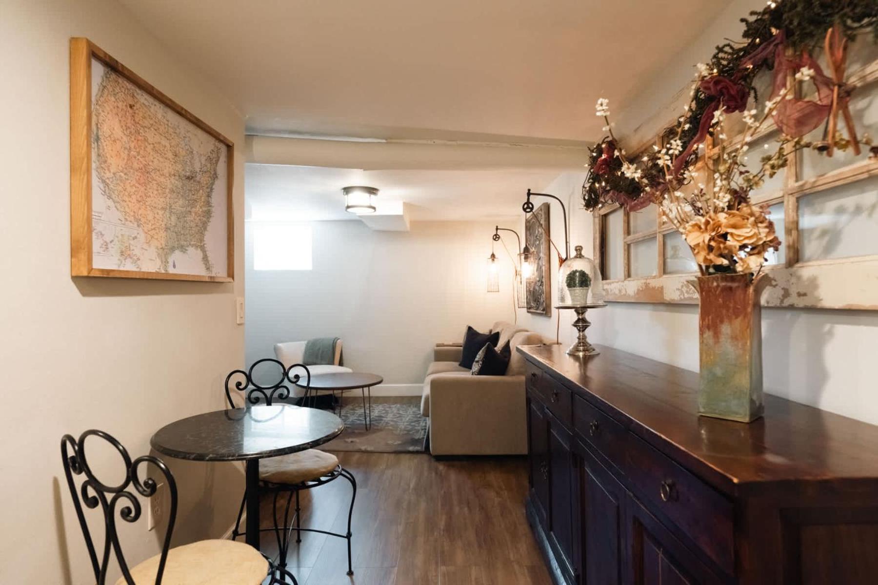 Holiday home Superb Washington Park - Dog-friendly W Yard *