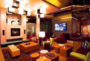 Hotel Aloft Downtown 3*