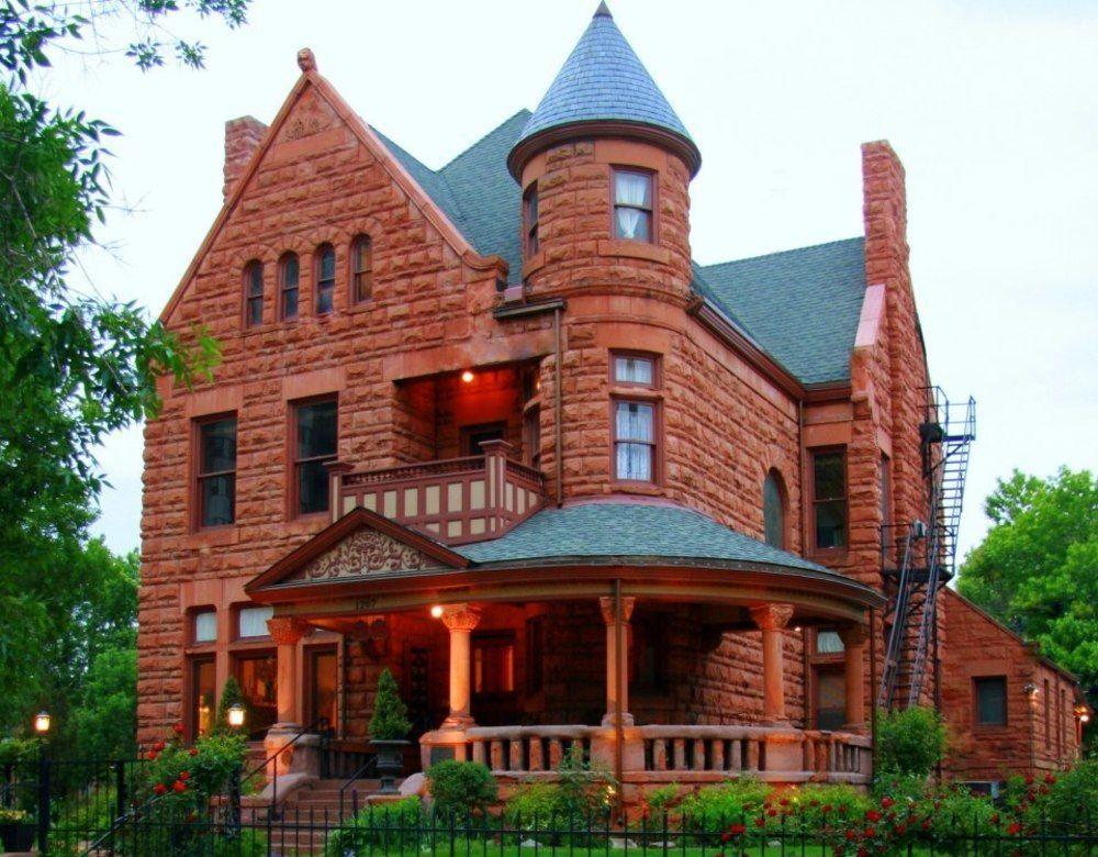 Capitol Hill Mansion 4*