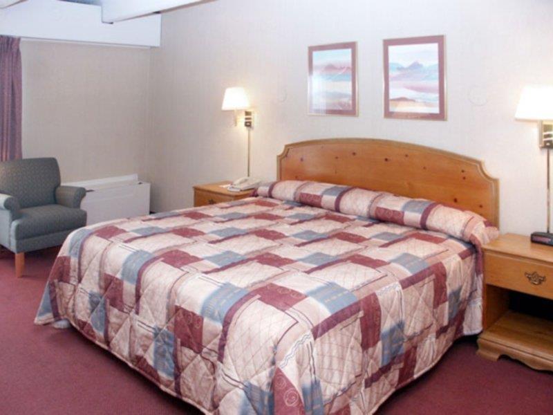 Central Inn Denver
