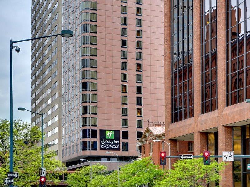 Holiday Express Downtown By Ihg