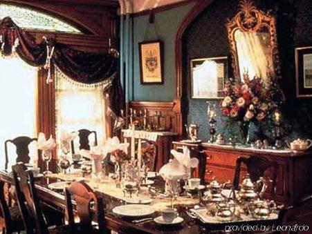 Castle Marne Bed & Breakfast 4*