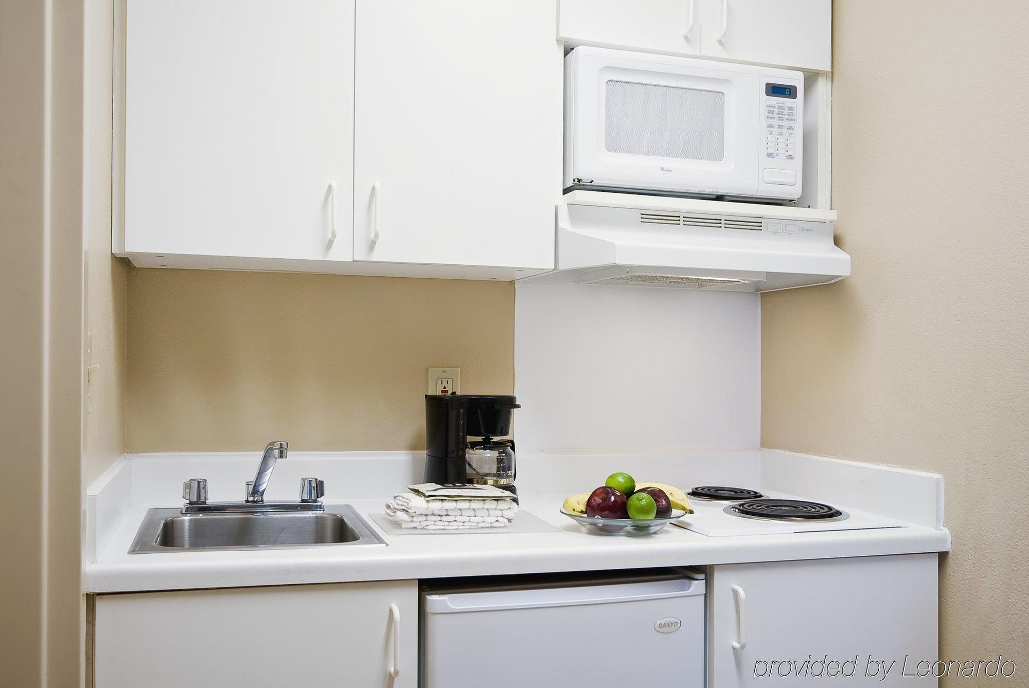 Hometowne By Red Roof - Glendale/ Cherry Creek 2* Denver