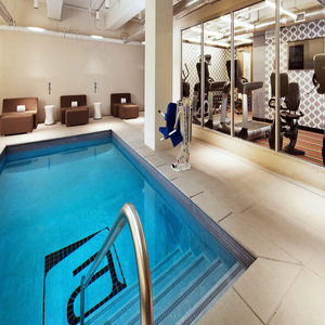 Aloft Downtown 3*