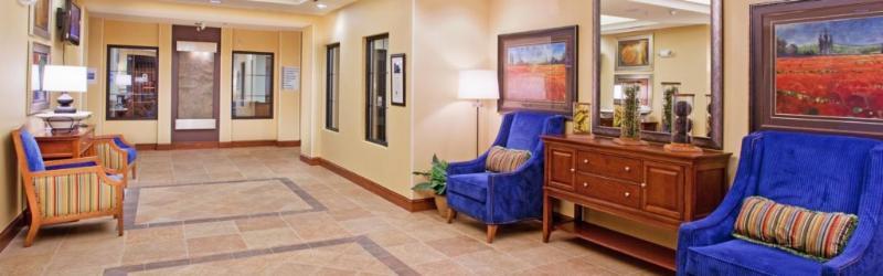 Holiday Express & Airport By Ihg Denver