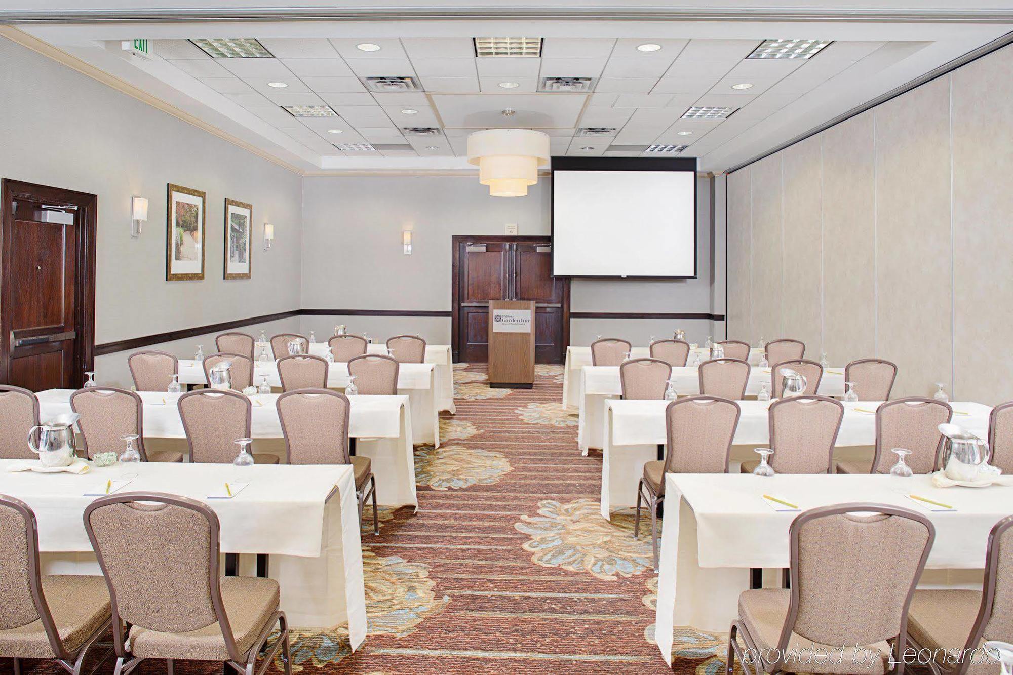 Hotel Hilton Garden Tech Center 3*