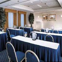 La Quinta By Wyndham Cherry Creek Hotel