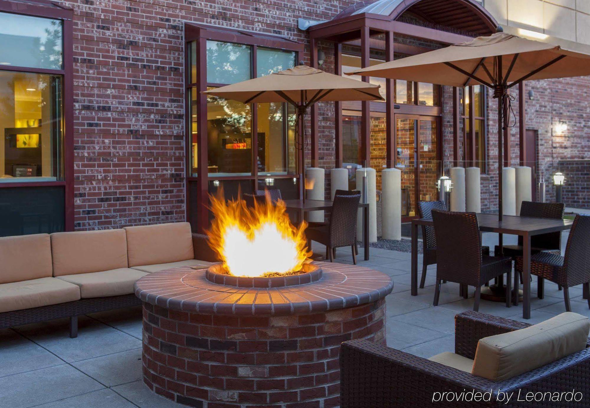 Courtyard By Marriott Airport Hotel 3*