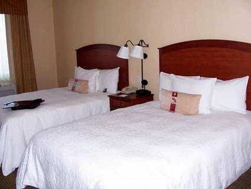 Hampton & Denver-speer Boulevard 3*
