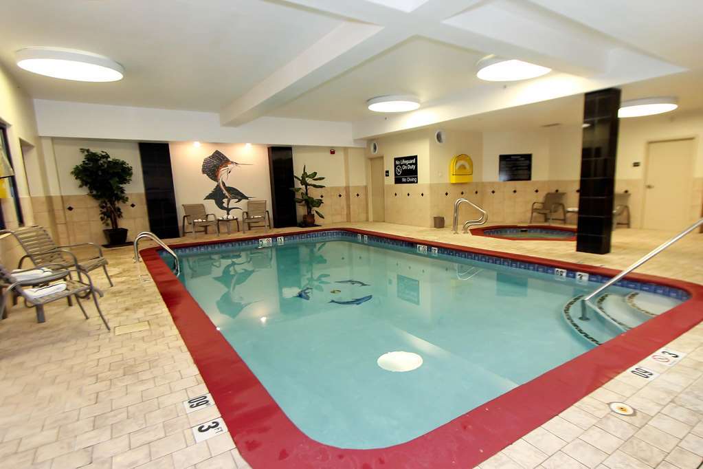 Hampton & Denver-speer Boulevard 3*