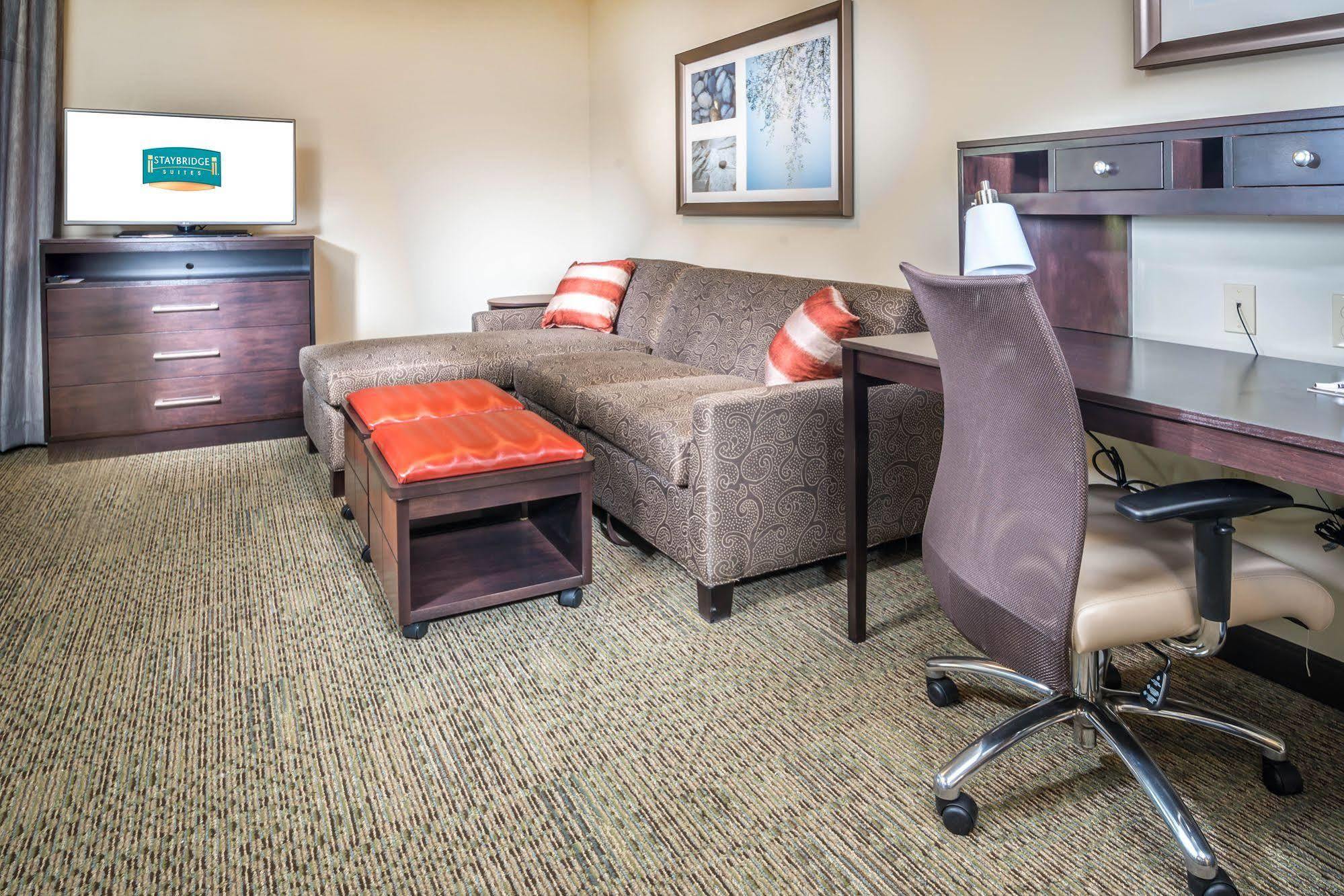 Staybridge - Park By Ihg Hotel 3*