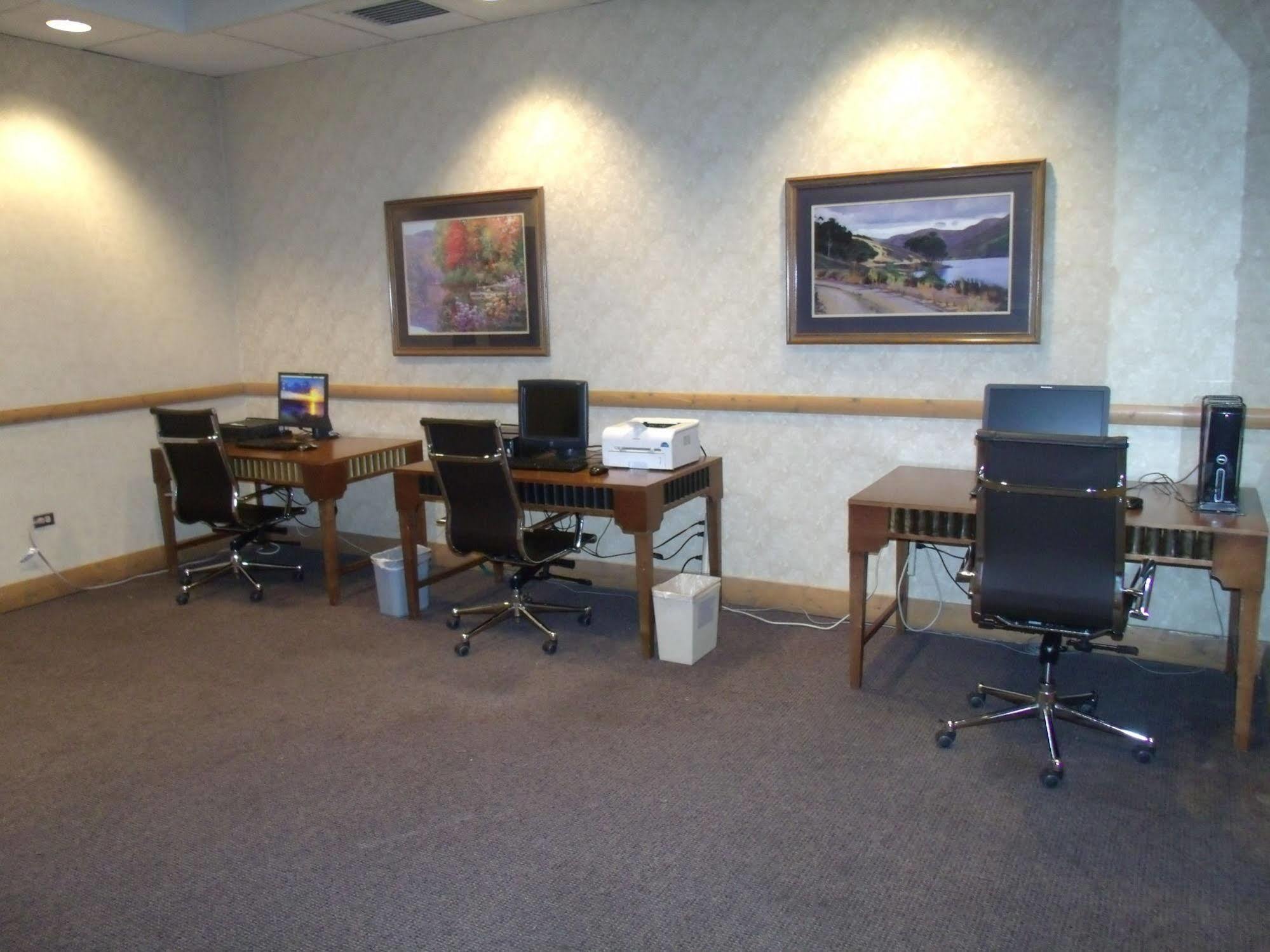 Central Inn 3*