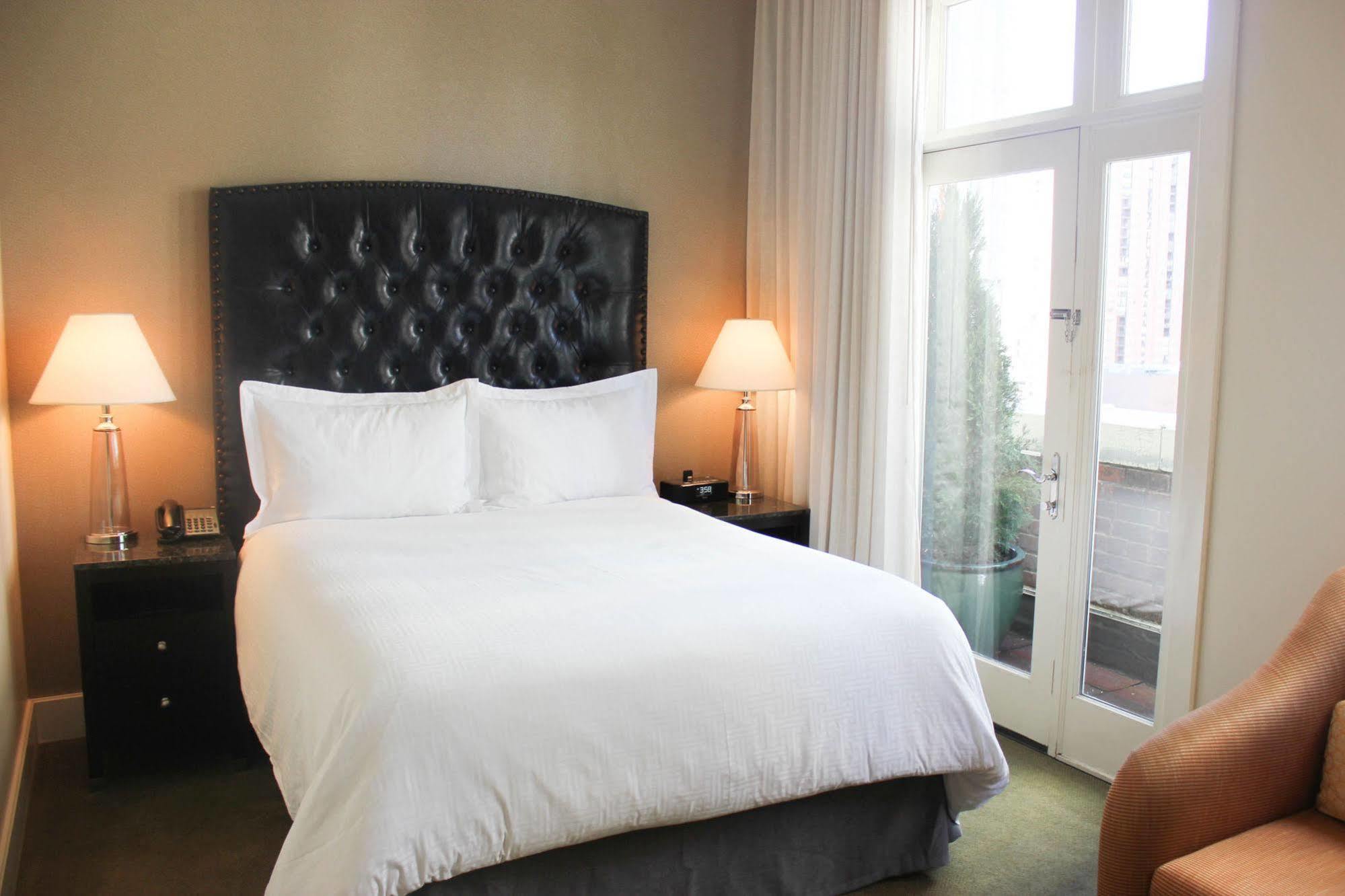 Teatro Hotel 4*