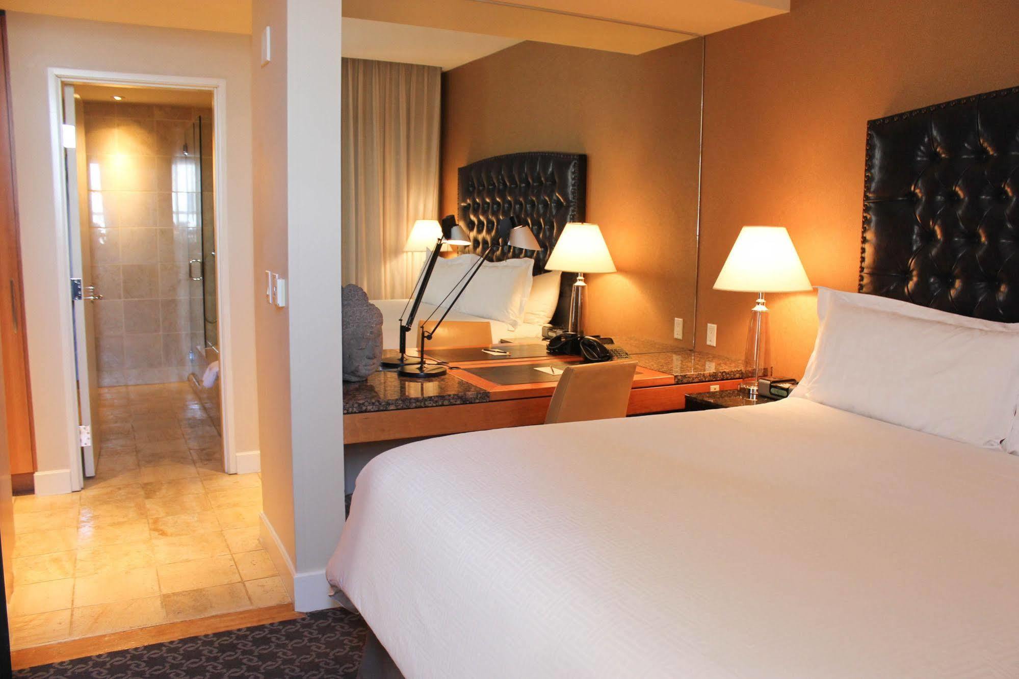 Hotel Teatro 4*