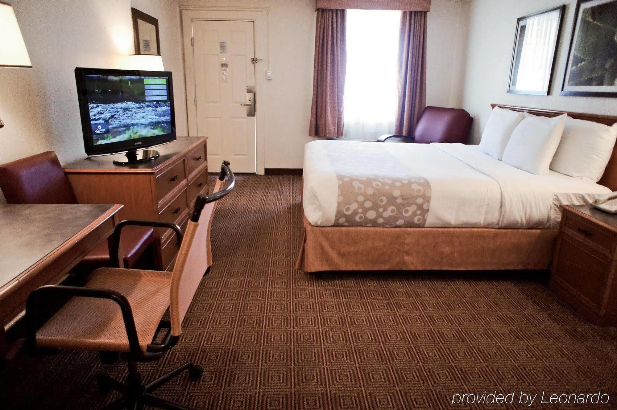 La Quinta By Wyndham Cherry Creek Hotel Denver