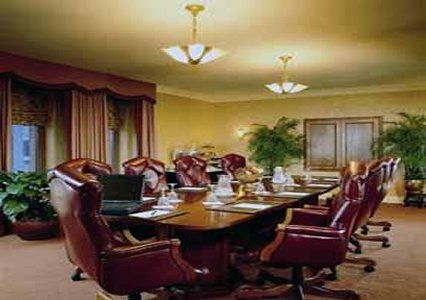 Holiday Express Downtown By Ihg Hotel Denver