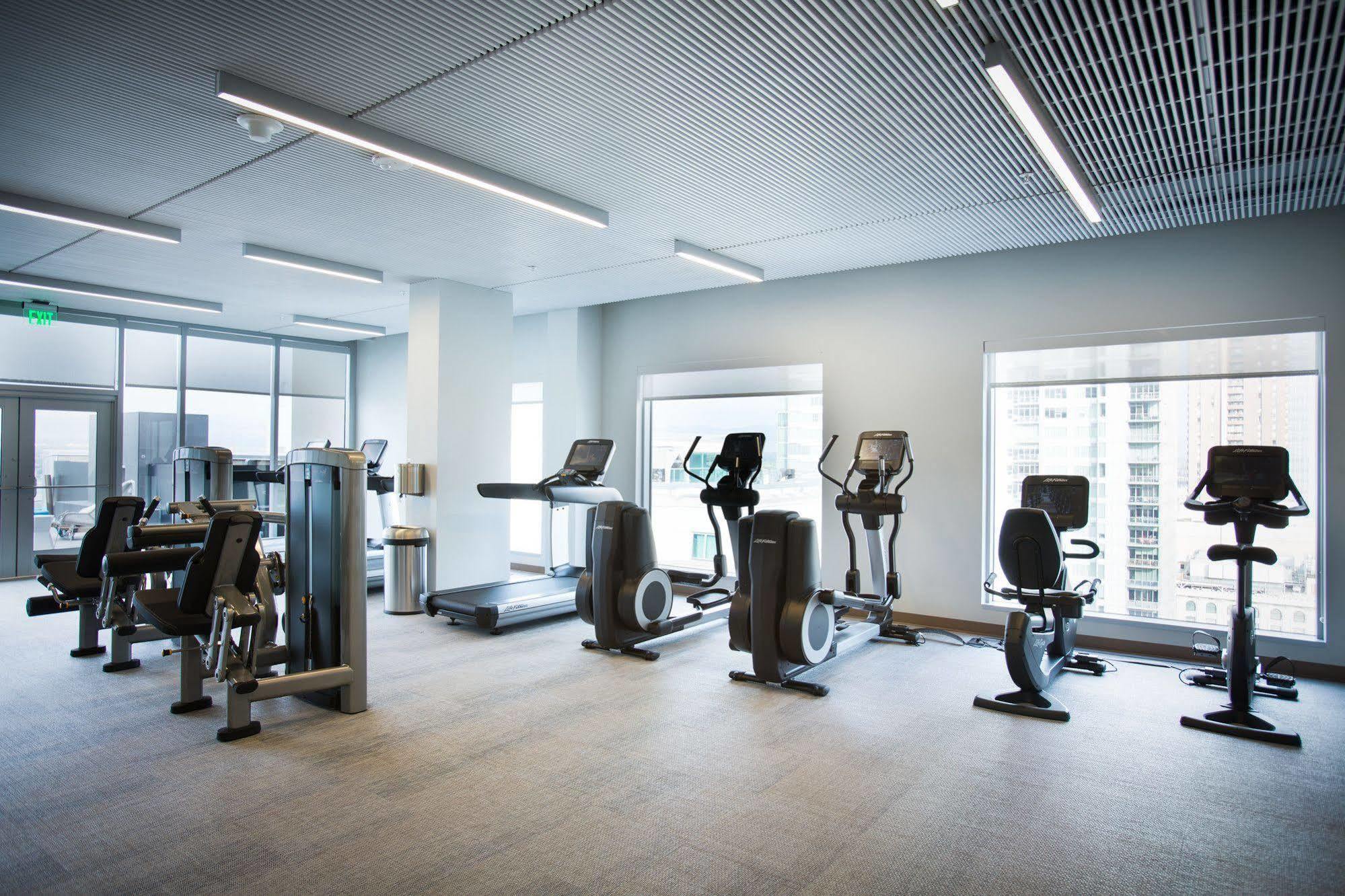 Le Meridien Downtown Hotel 4*