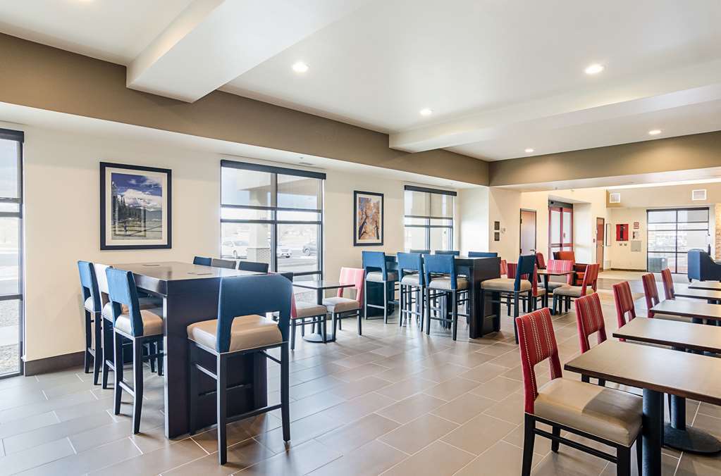 Mainstay Near Downtown Hotel 3*
