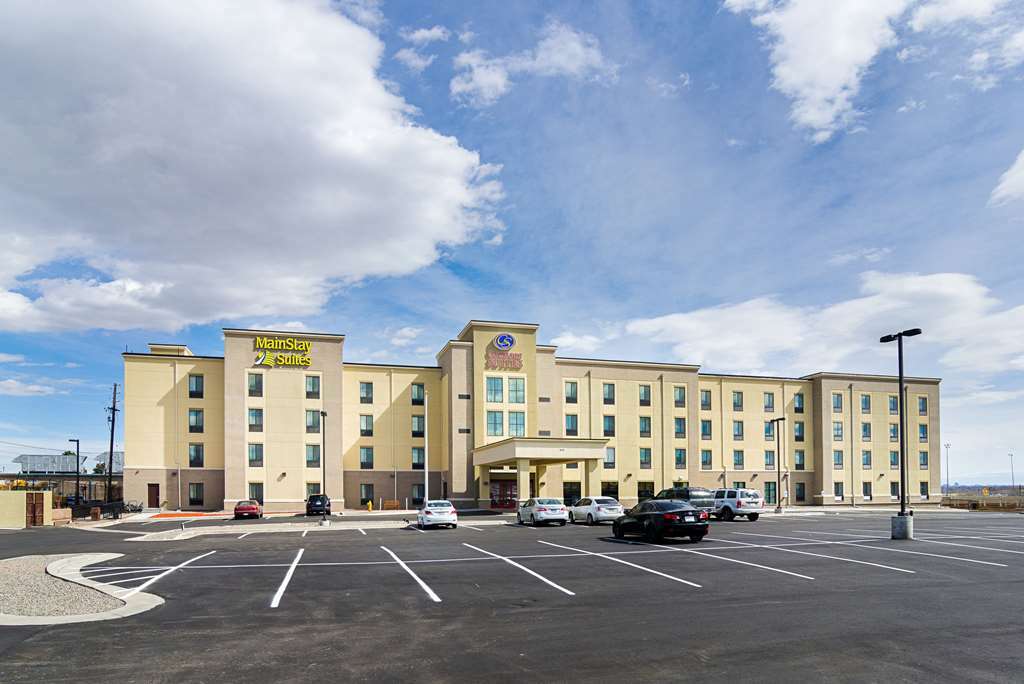 Mainstay Near Downtown Denver