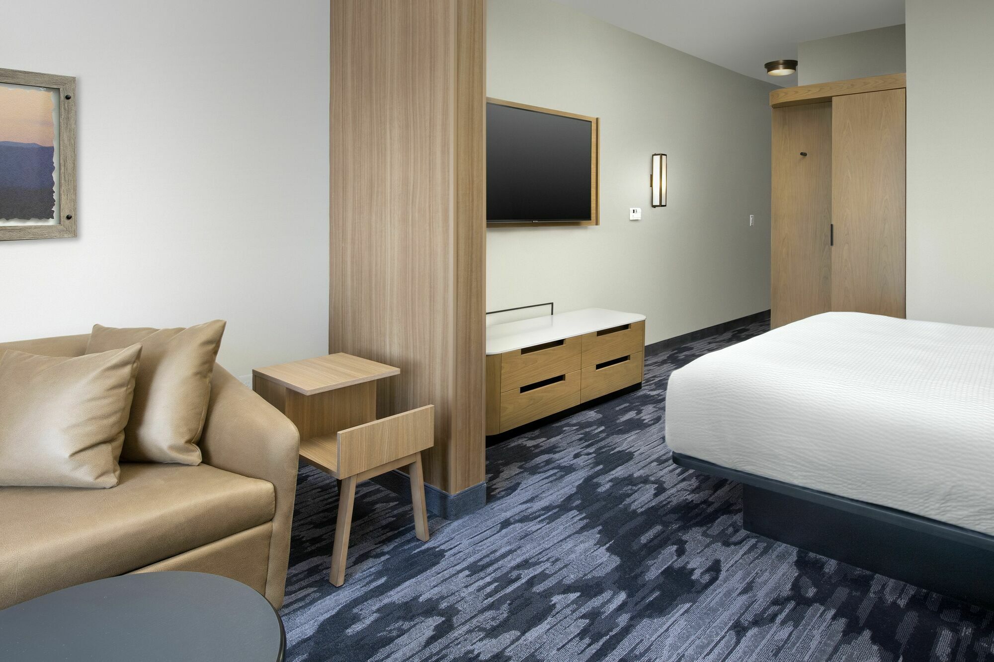 Fairfield & By Marriott Tech Center North Hotel 3*