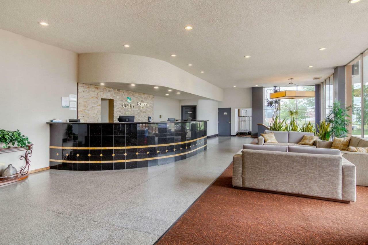 Hotel At The Highland Downtown
