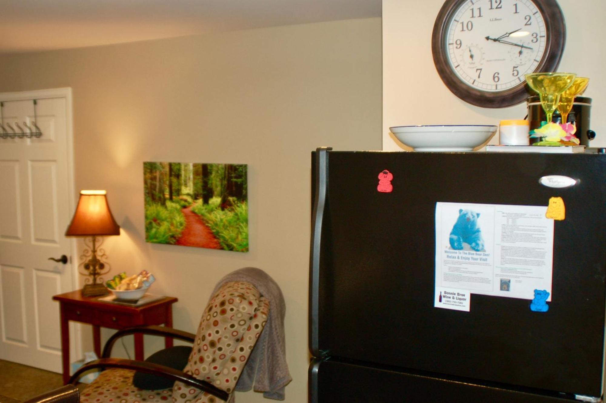 Blue Bear Den 3br 2ba Dtc Private Hot Tub Apartment *