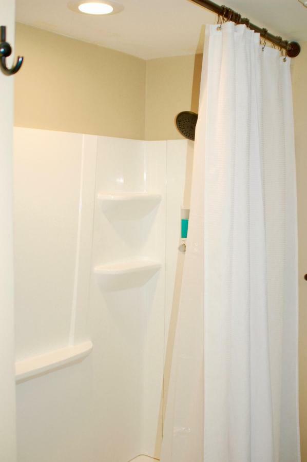 Blue Bear Den 3br 2ba Dtc Private Hot Tub * Denver