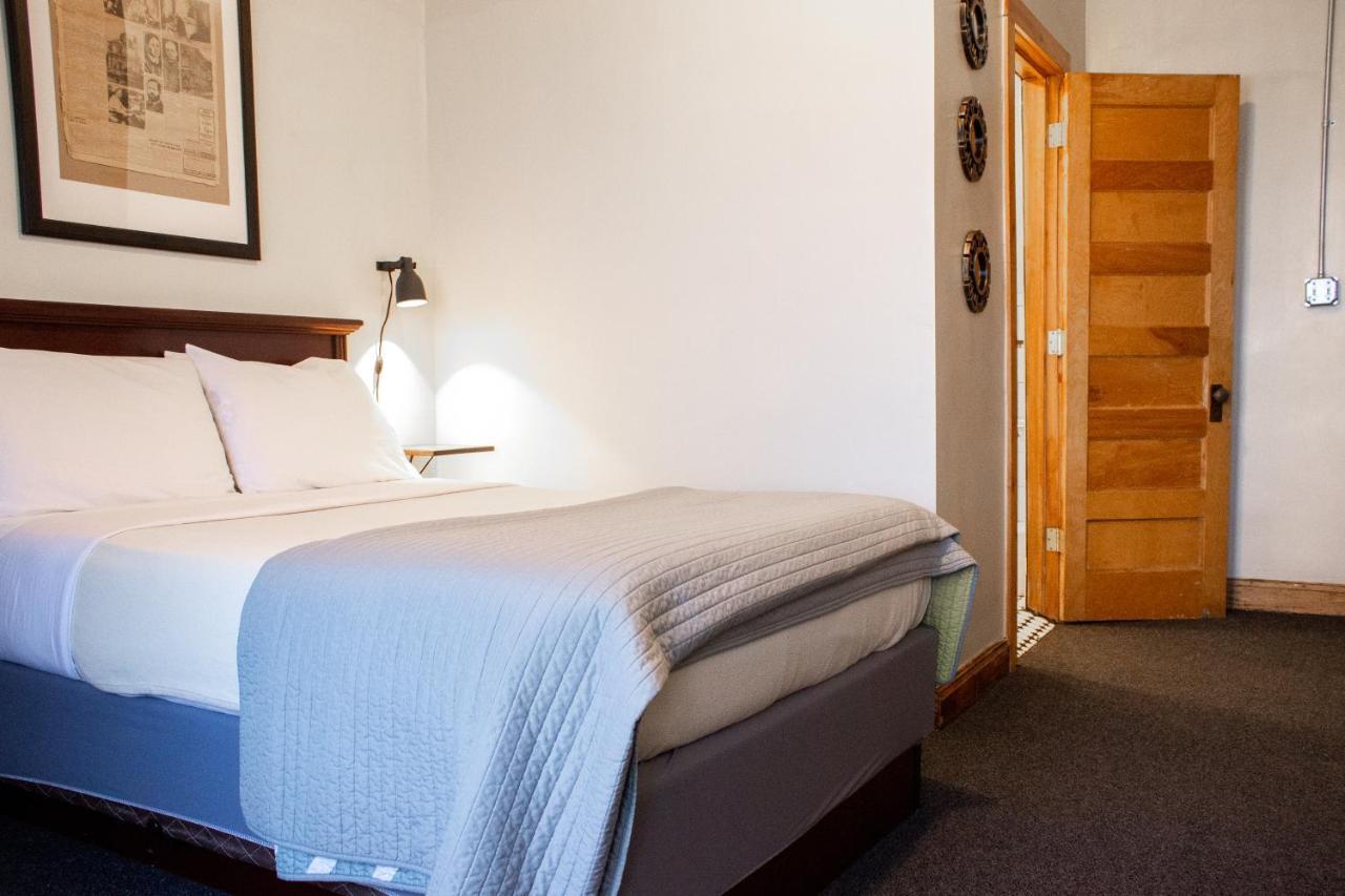 11Th Avenue Hostel
