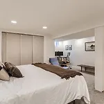 2375 Ivanhoe St - Entire House