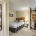 2193 Arapahoe St Unit 17