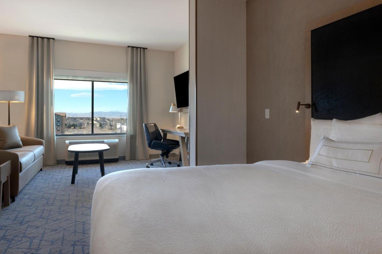 Fairfield By Marriott & Airport At Gateway Park Hotel Denver
