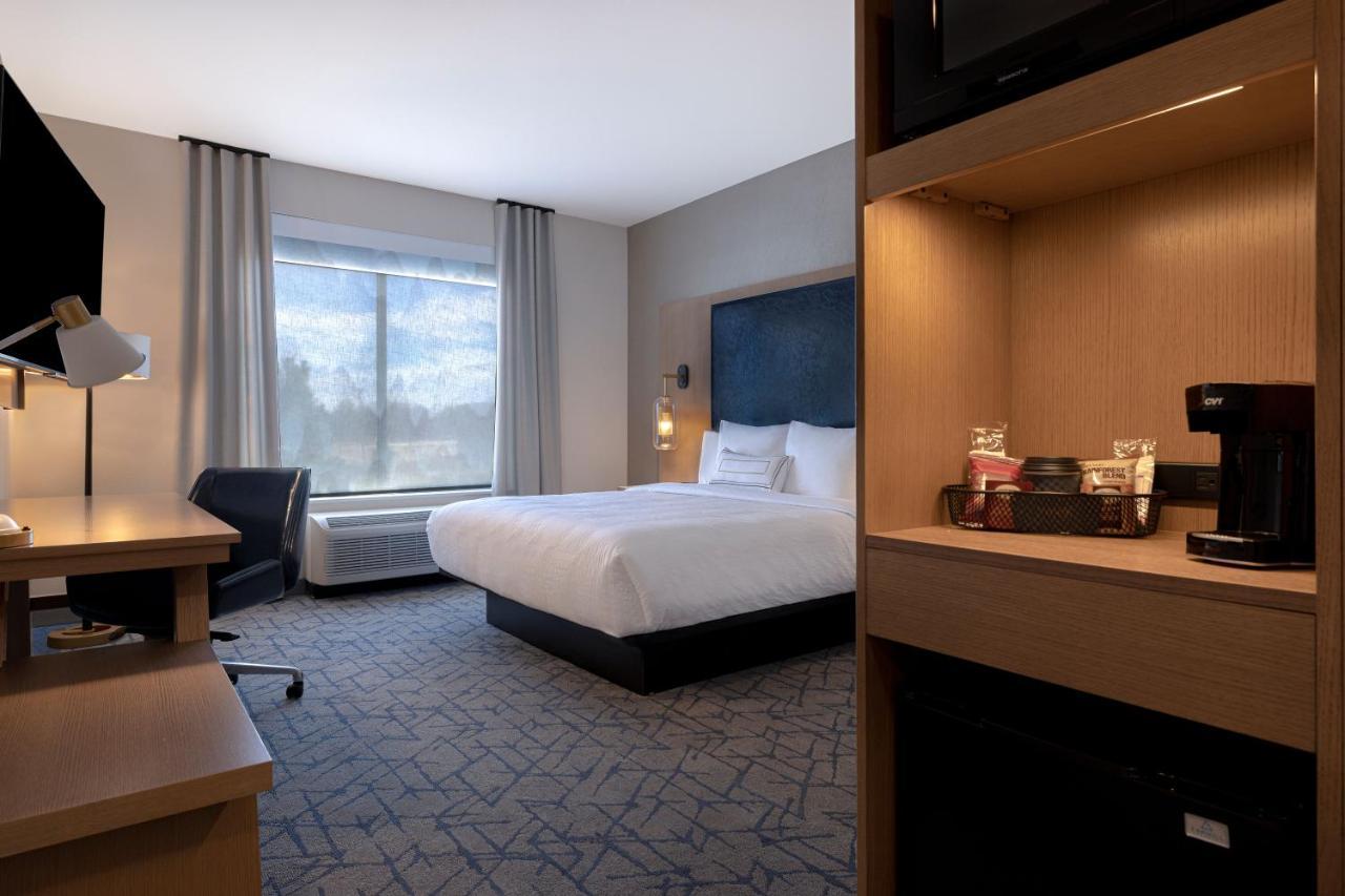 Hotel Fairfield By Marriott & Airport At Gateway Park
