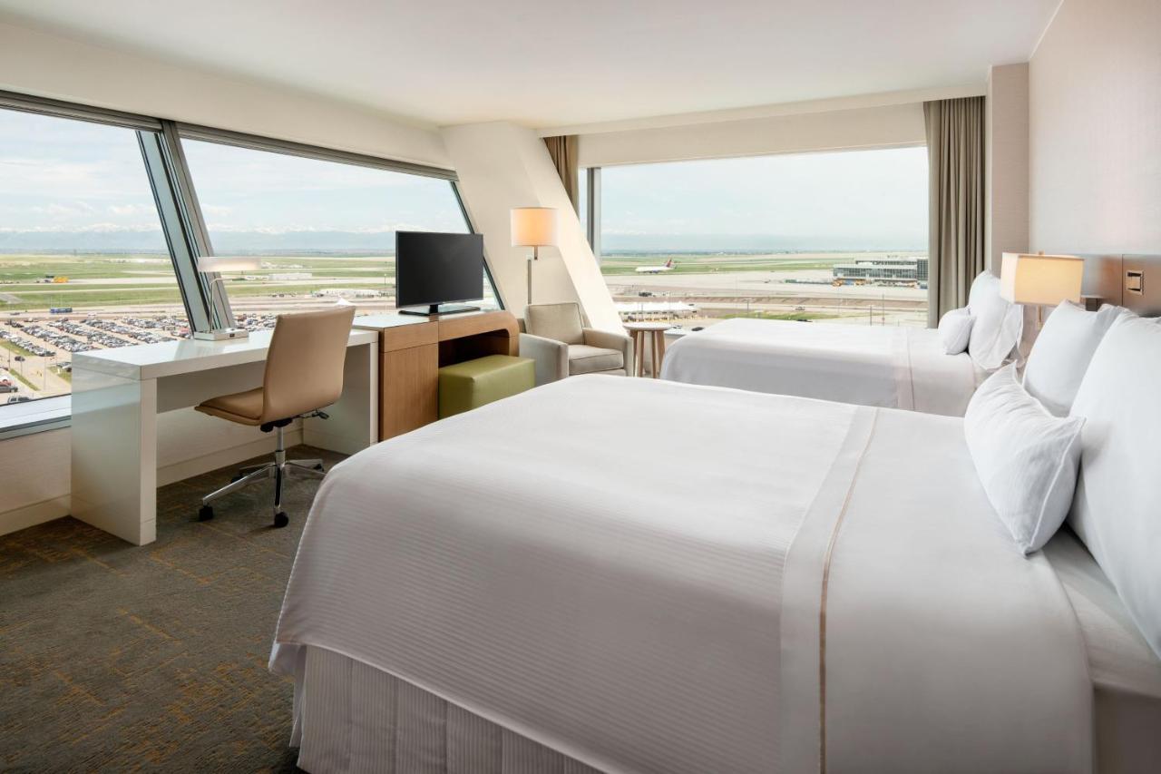 The Westin International Airport Hotel
