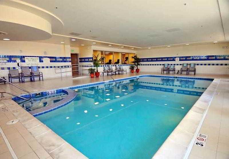 Hotel Courtyard By Marriott Cherry Creek 3*