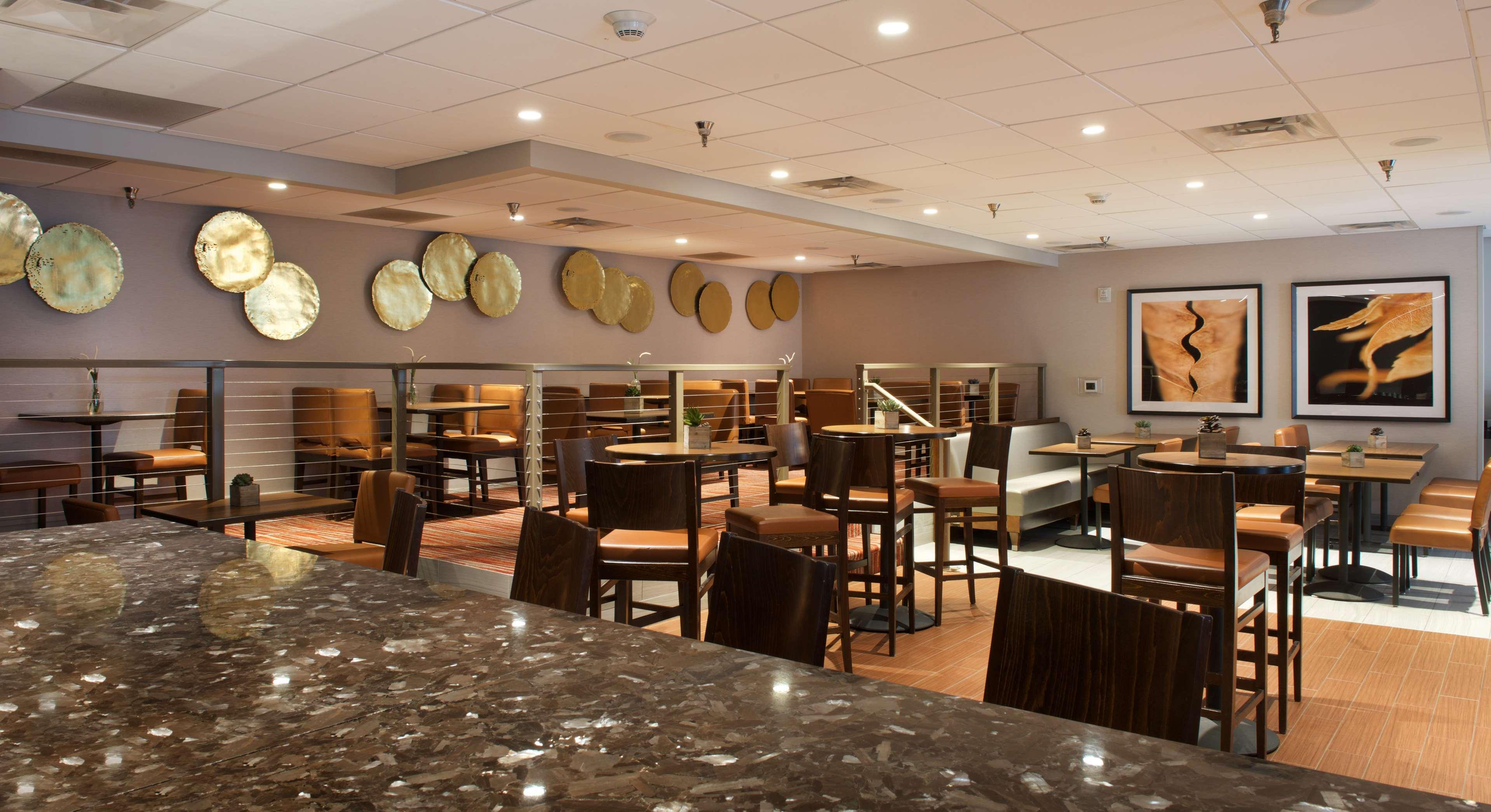 Hotel Embassy By Hilton Tech Center North Denver