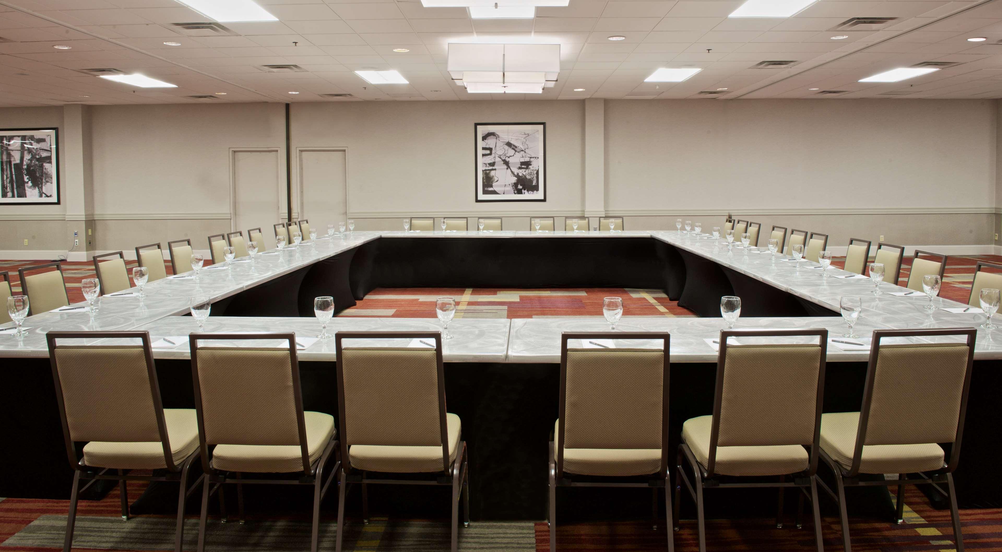 Embassy By Hilton Tech Center North 3* Denver