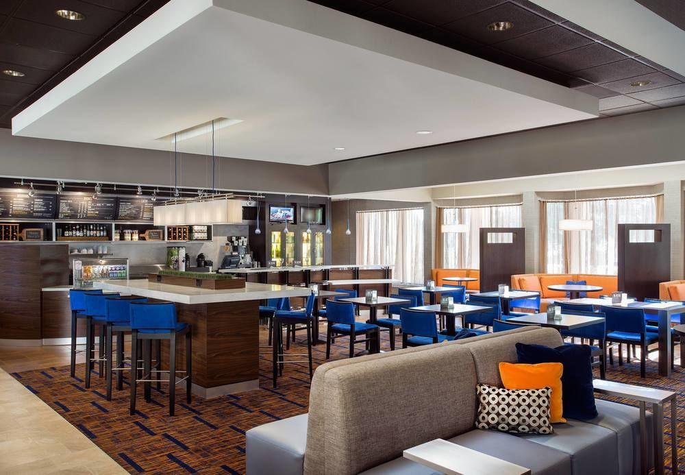 Courtyard By Marriott Central Park