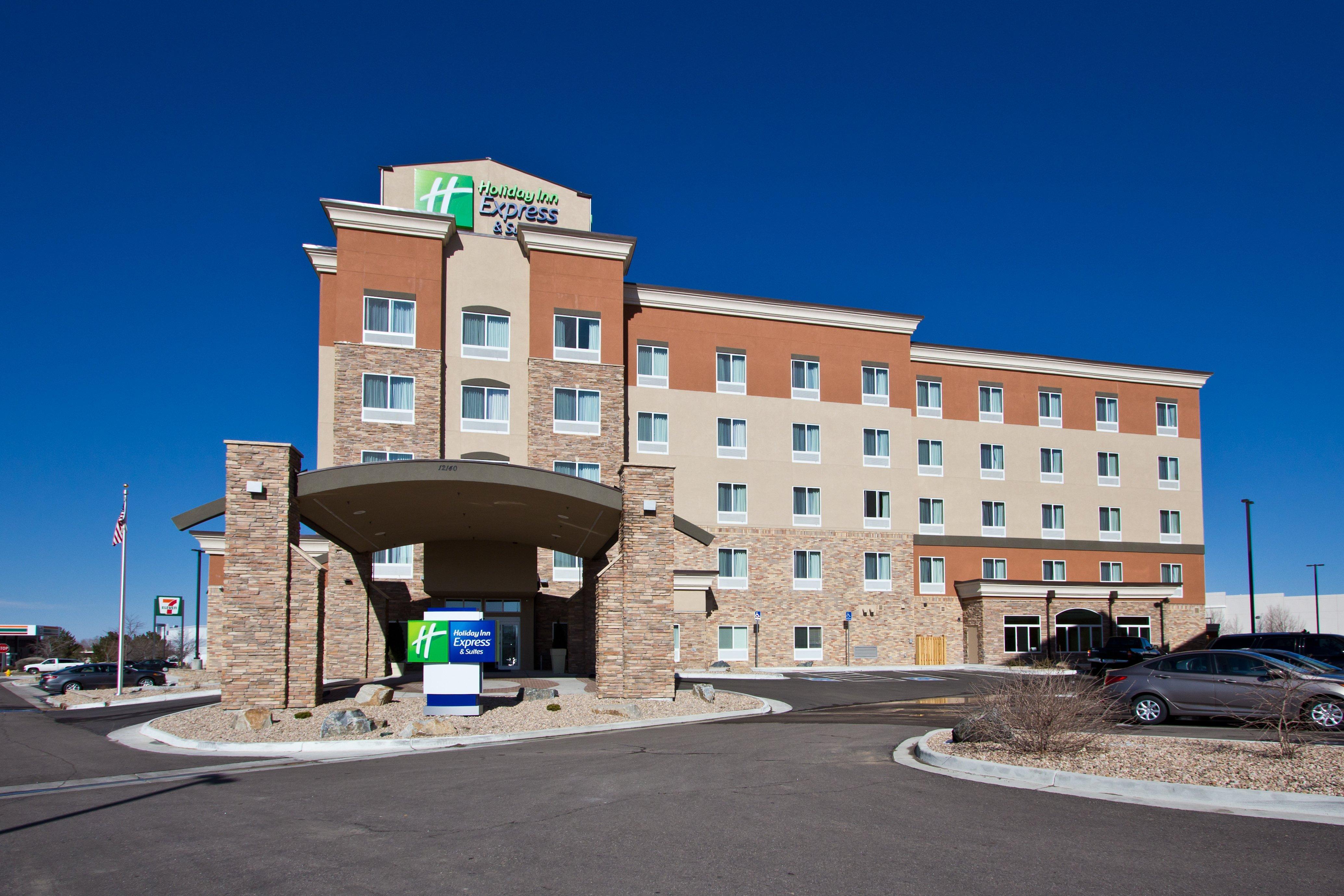 Express And East Peoria Street By Ihg Denver