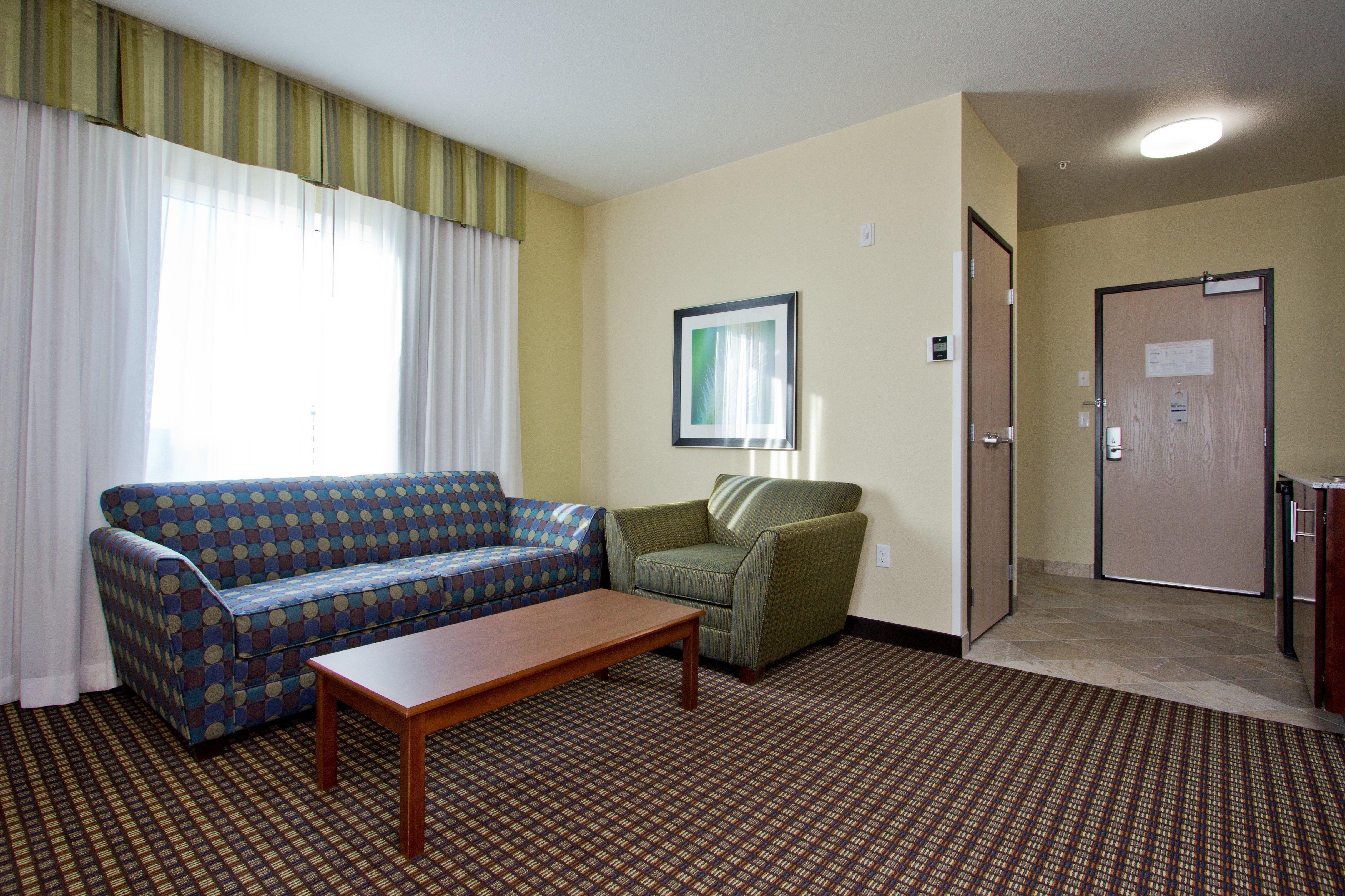 Express And East Peoria Street By Ihg Hotel Denver